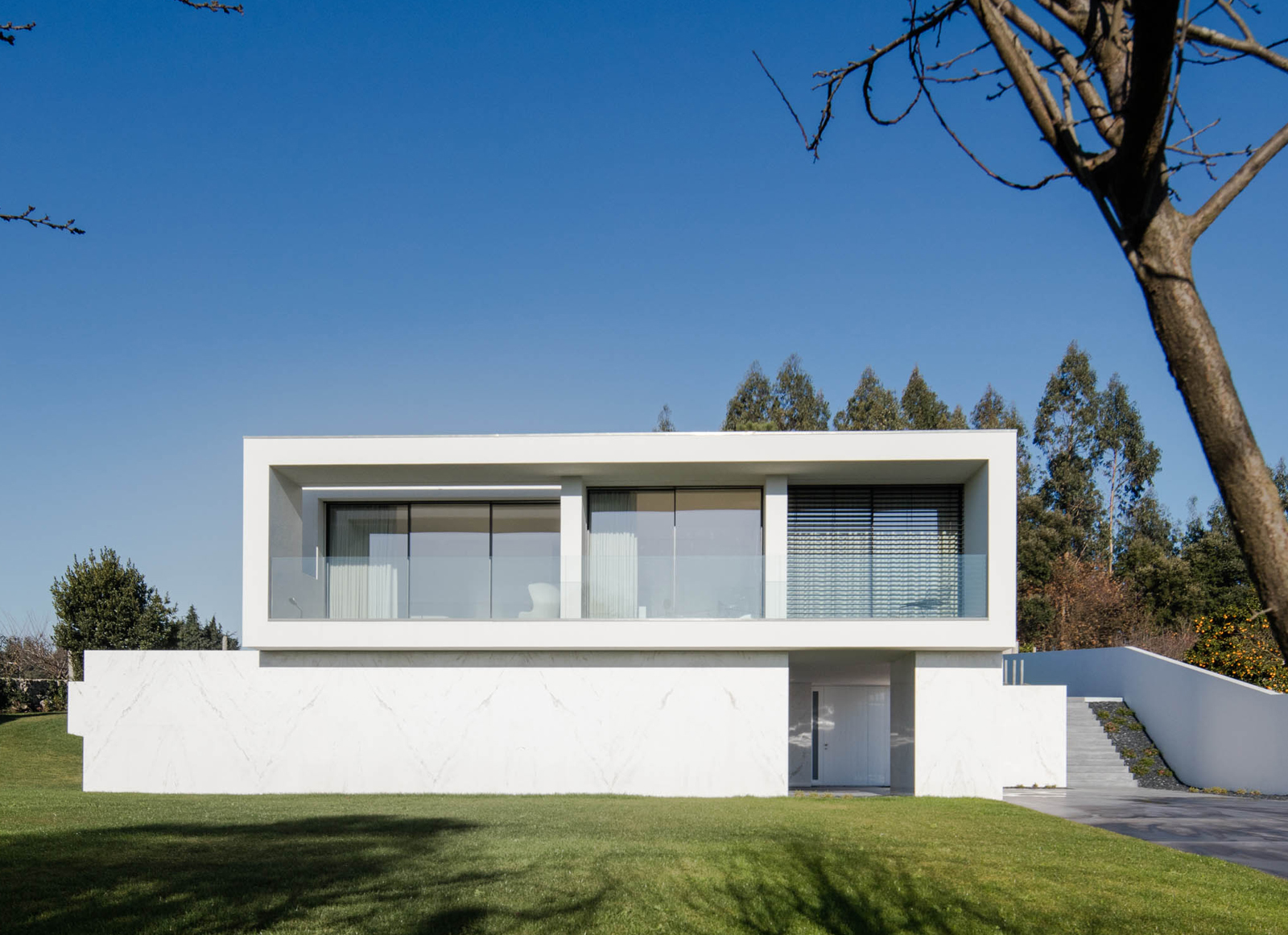 Touguinhó III House by Raulino Silva Arquitecto | International Residential Architecture Awards 2019