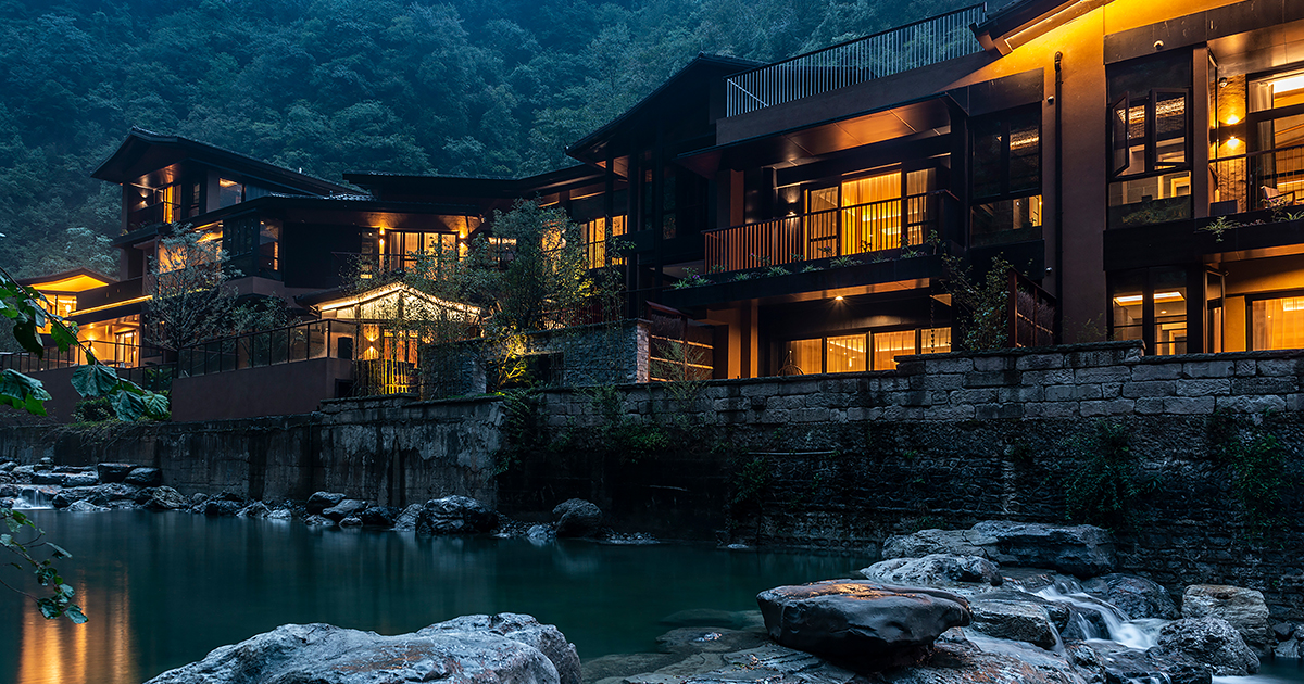 Chongqing Jinfo Mountain Puxiang Hotel | Qimo Space Design | World Design Awards 2025